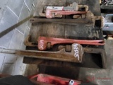 2 PIPE WRENCHES