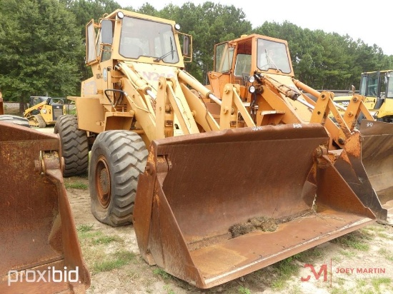 1984 CASE W24C RUBBER TIRE LOADER