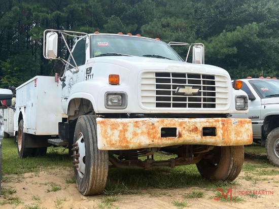 1997 CHEVROLET 7500 UTILITY BED TRUCK