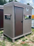 (1) NEW 4' X 6' DIXIE DEER BLIND