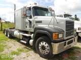 2012 MACK CHU613 PINNACLE TRUCK TRACTOR