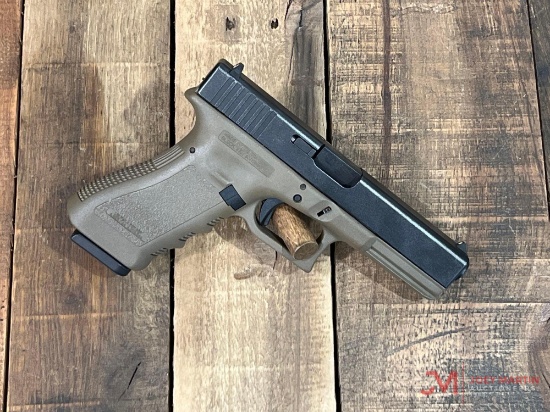 GLOCK 17- 9MM PISTOL