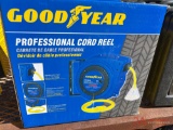 NEW GOODYEAR 40' AIR HOSE AND REEL