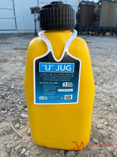 NEW 5 GALLON MULTI PURPOSE FUEL JUG WITH NOZZLE