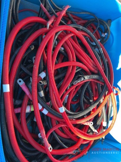 CRATE OF VARIOUS BATTERY CABLES, BATTERY CONNECTORS...