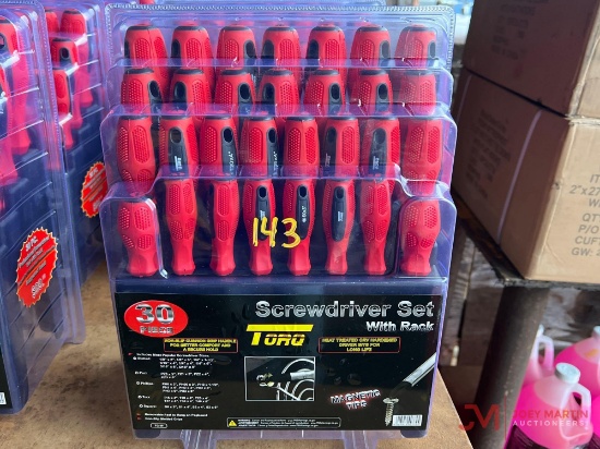 (1) 30 PIECE SCREWDRIVER SET WITH RACK