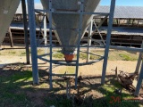 BROCK 10 TON FEED BIN