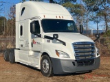 2018 FREIGHTLINER CASCADIA CONVENTIONAL SLEEPER TRUCK TRACTOR