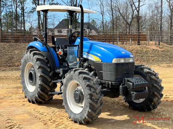 NEW HOLLAND TD5040 AG TRACTOR