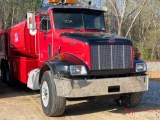 2005 PETERBILT 330 T/A FUEL AND LUBE TRUCK