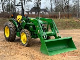 JOHN DEERE 5045E AG TRACTOR