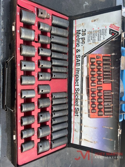 38 PC. METRIC HAND S.A.E. IMPACT SOCKET SET