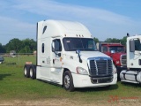 2016 FREIGHTLINER CASCADIA CONVENTIONAL SLEEPER TRUCK TRACTOR