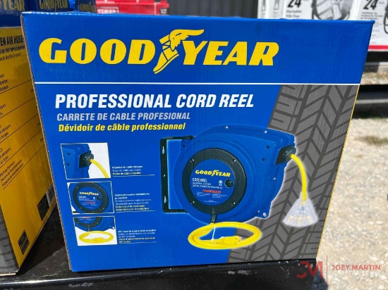 NEW GOODYEAR PROFESSIONAL CORD REEL WITH 40' CORD