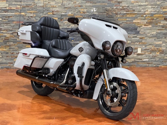 2020 HARLEY DAVIDSON STREET GLIDE