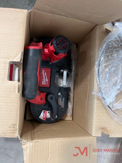 UNUSED MILWAUKEE CORDLESS SUB COMPACT BANDSAW