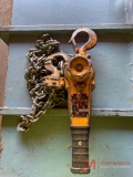 HARRINGTON 1 1/2 TON LEVER CHAIN HOIST, (PIC IS A SAMPLE, ITEMS MAY VARY IN CONDITION)