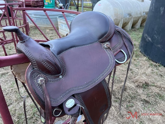 HEREFORD BRAND TEX TAN 17" SADDLE