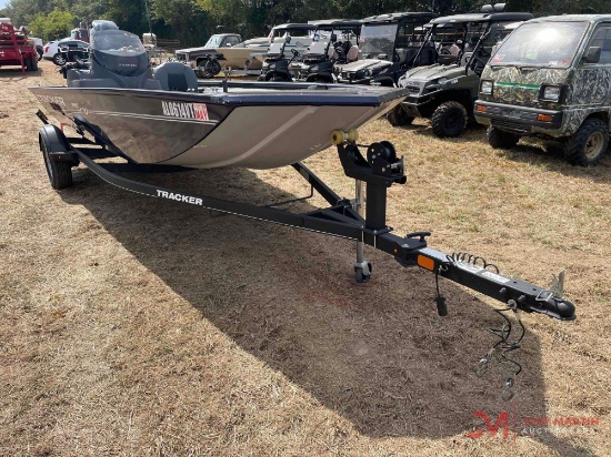 TRACKER PRO 170 ALUMINUM BASS BOAT