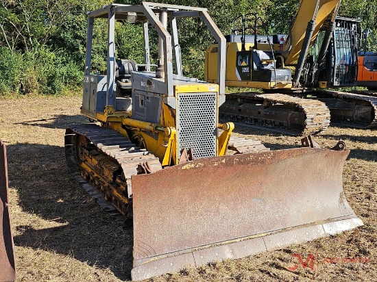 KOMATSU D39E-1 CRAWER DOZER