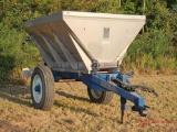 NEWTON CROUCH ROW CROP SPREADER