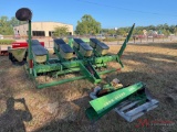 JOHN DEERE 7000 SERIES 4 ROW PLANTER