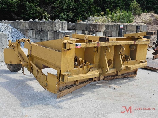 JERSEY SPREADER LOADER ATTACHMENT