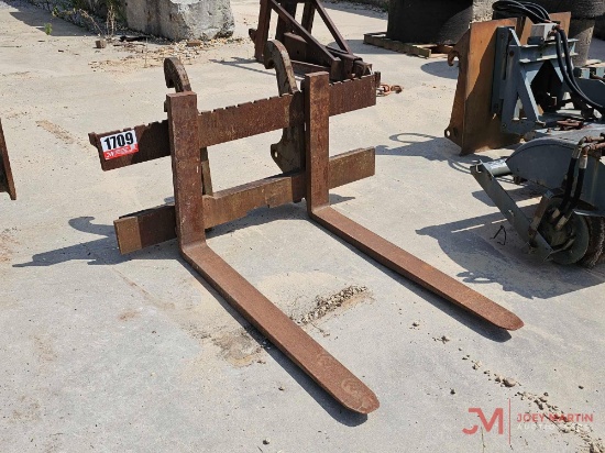 53" LOADER FORKS