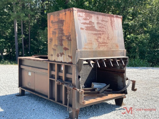 1997 MARATHON RAMJET 225 TRASH COMPACTOR