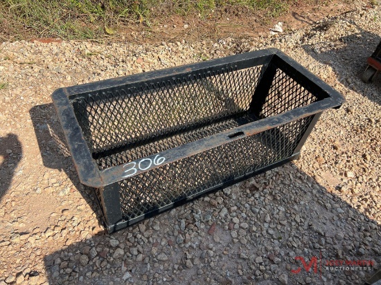 METAL STORAGE BASKET