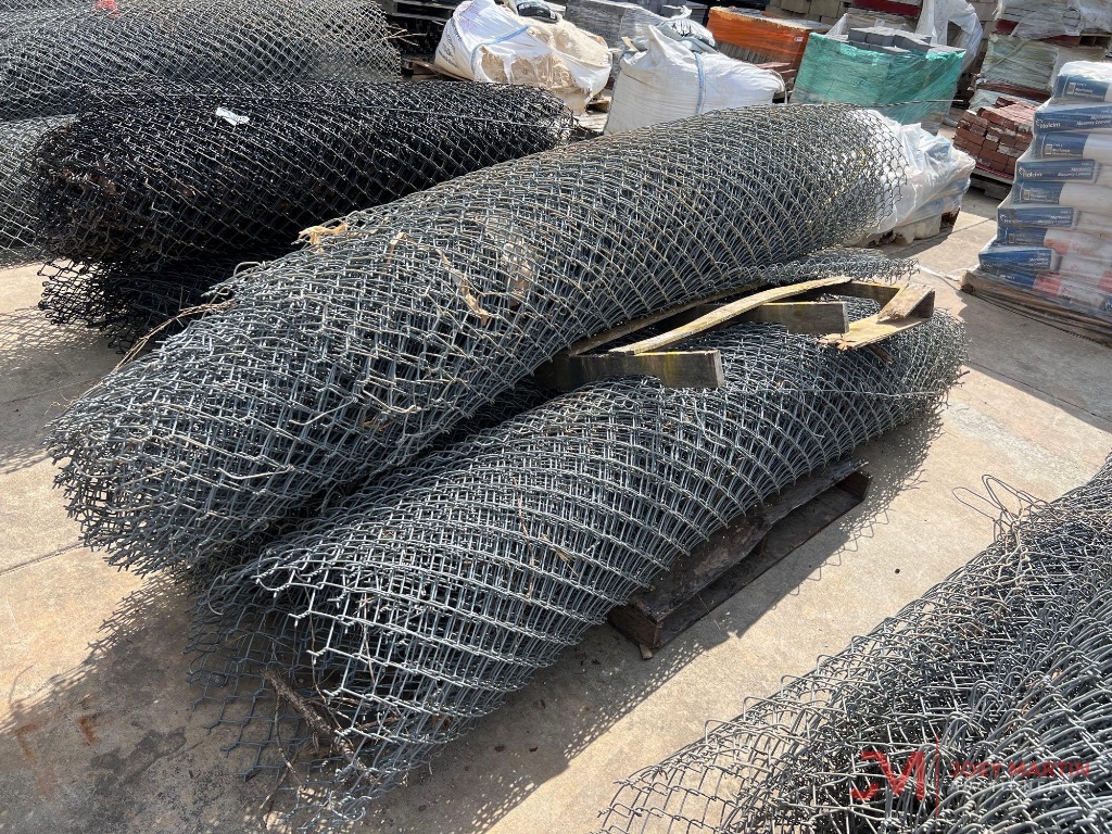 PALLET OF CHAIN LINK FENCE Farm Equipment and Machinery Livestock Supplies Livestock Corrals, Panels and Gates Online Auctions Proxibid