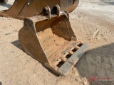28? TOOTH EXCAVATOR BUCKET W/ SAND FOOT