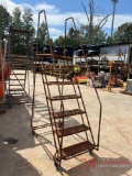 ROLLING METAL STEPS
