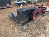 L SHAPED AUX. FUEL TANK W/ HOSE REEL