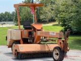 2000 LAY-MOR 8HC RIDE-ON SWEEPER