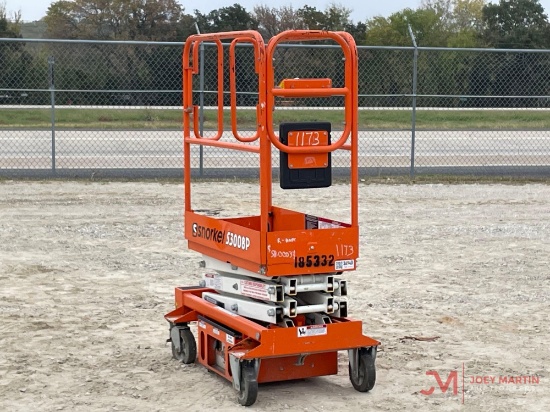 2015 SNORKEL S3008P SCISSOR LIFT