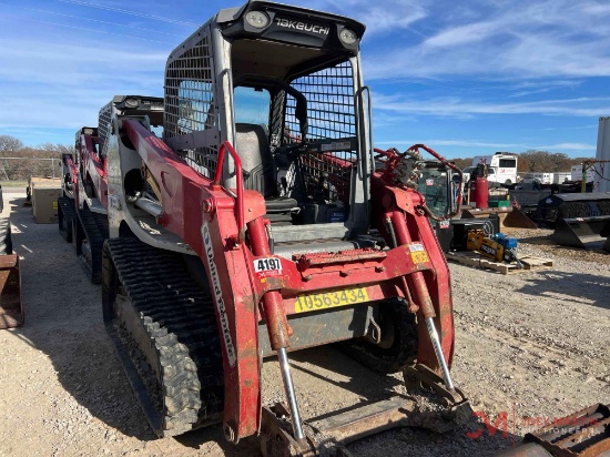2017 TAKEUCHI TL12R-2 MULTI TERRAIN LOADER