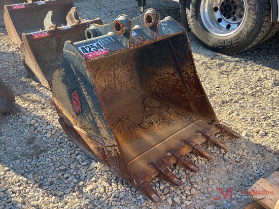 SOLESBEE 36" EXCAVATOR TOOTH BUCKET