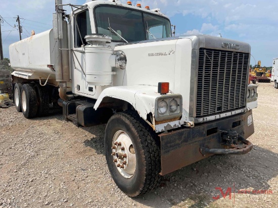GMC GENERAL TANDEM AXLE WATER TRUCK