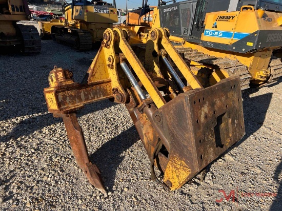 3 SHANK HYDRAULIC DOZER RIPPER