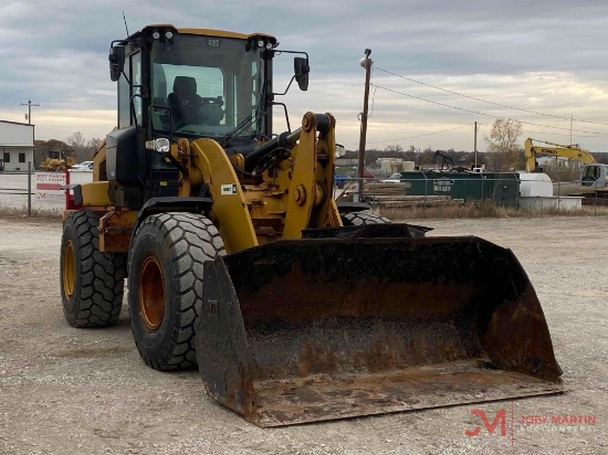 CAT 930M RUBBER TIRE LOADER