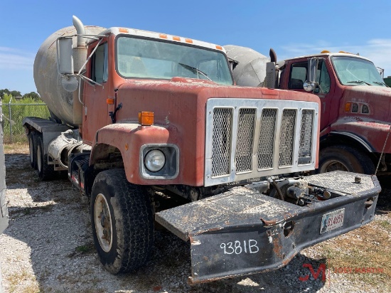 1998 INTERNATIONAL 2674 CONCRETE MIXER TRUCK