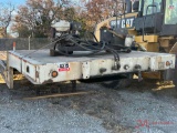 1996 LANDOLL HYDRAULIC SLIDING AXLE TRAILER