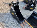 (1) NEW TROJAN EXCAVATOR TOOTH BUCKET