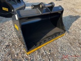 (1) NEW TROJAN EXCAVATOR CLEANOUT BUCKET
