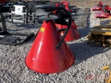 UNUSED FERTILIZER SPREADER