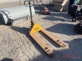 PALLET JACK