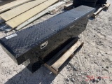BLACK UWS ALUMINUM TOOL BOX