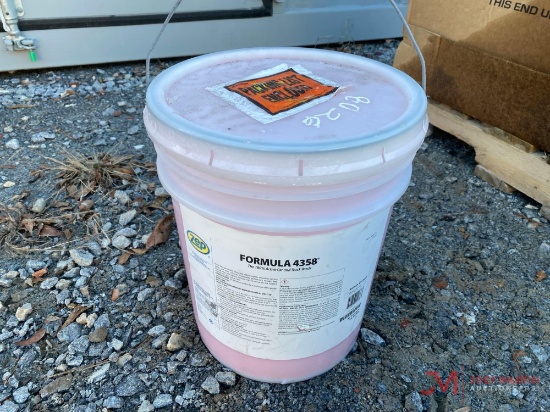 5 GALLON BUCKET OF ZEP FORMULA 4358