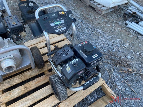 SIMPSON GAS POWERED PRESSURE WASHER